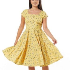 Yellow Floral Swing Dress NWT Unique Vintage size M